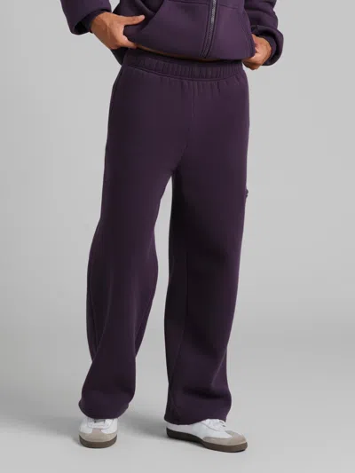 Comfrt Airplane Mode Straight Leg Sweatpants In Blackberry