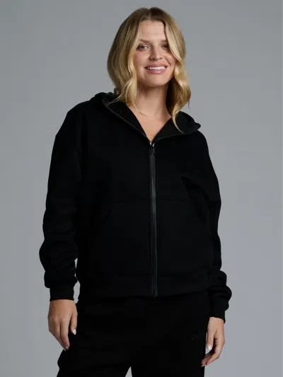 Comfrt Basic Crop Zip Hoodie In Black