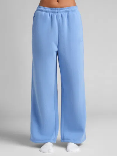 Comfrt Basic Wide Leg Sweatpants In Blue