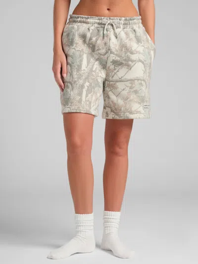 Comfrt Camo 7" Shorts In Gray