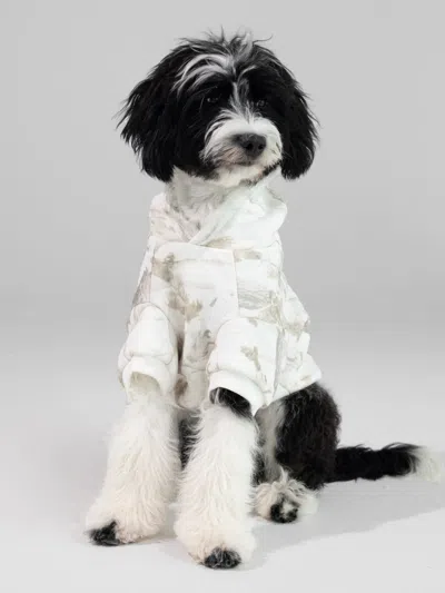 Comfrt Camo Paw Hoodie In White