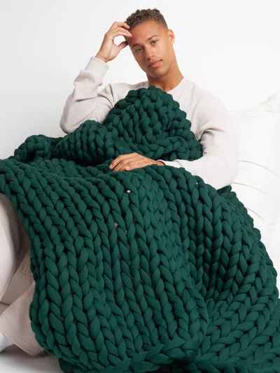 Comfrt Cuddlecloud Weighted Blanket In Green