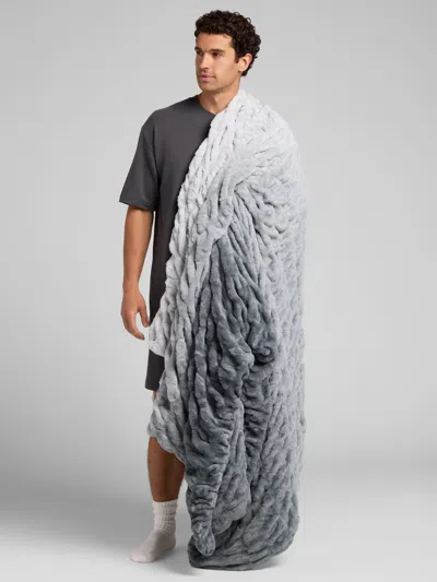 Comfrt Dreamer Blanket In Gray