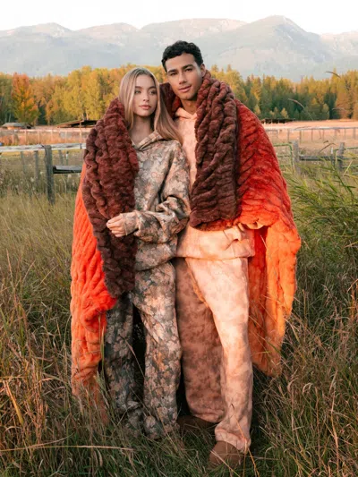 Comfrt Dreamer Blanket – Halloween Edition In Brown