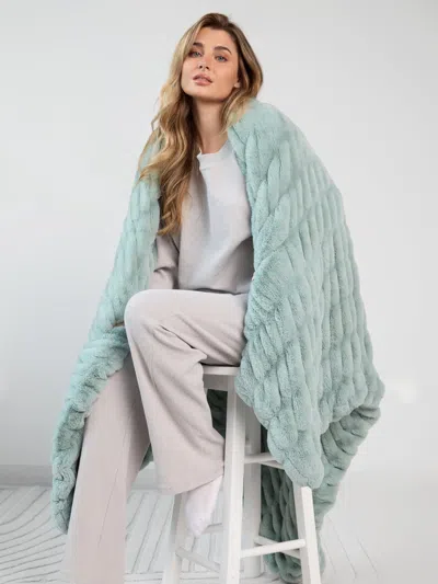 Comfrt Dreamer Blanket In Sea Glass