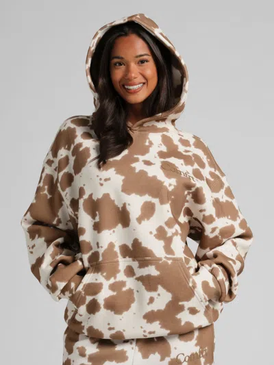 Comfrt Minimalist Hoodie In Brown