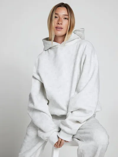 Comfrt Minimalist Hoodie In White