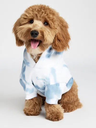 Comfrt Minimalist Paw Hoodie In Blue