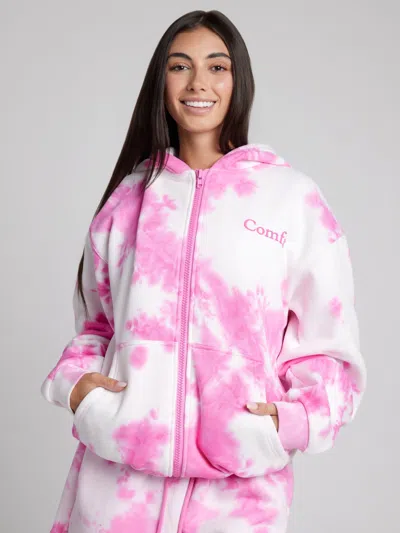 Comfrt Minimalist Zip Hoodie In Animal Print