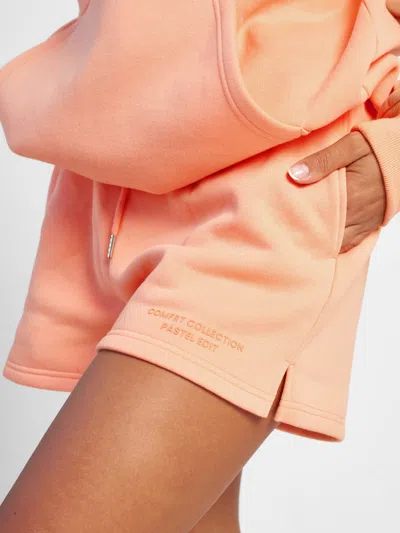 Comfrt Pastel Shorts In Orange