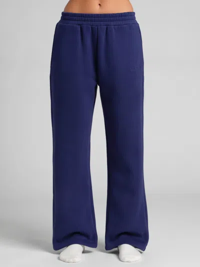 Comfrt Signature Straight Leg Sweatpants In Purple