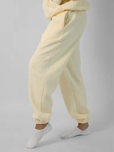 Comfrt Signature Sweatpants In Gray