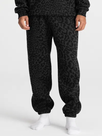 Comfrt Signature Sweatpants In Black