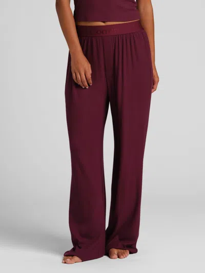 Comfrt Slinky Rib Lounge Pant In Purple
