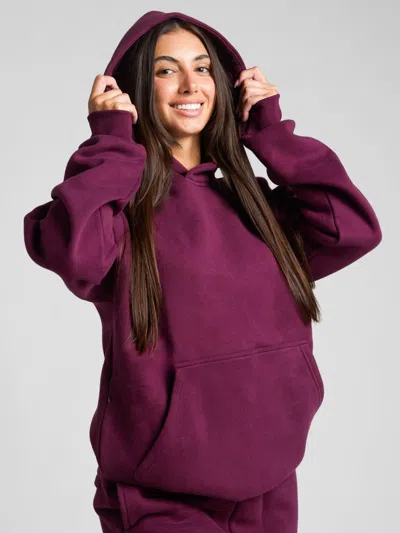 Comfrt Travel Essentials Hoodie In Burgundy