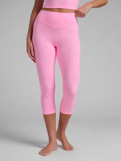 Comfrt Women's  Core™ 2.0 High-waist Capri 21" In Candy Pink