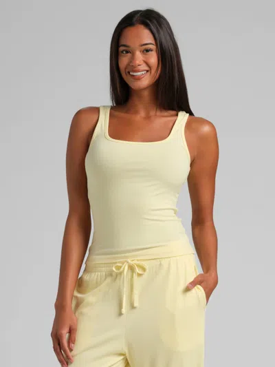 Comfrt Women's  Rib Contour Waist Length Tank In Yellow