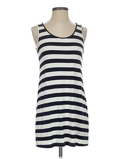 Pre-owned Comfy Usa Sleeveless T-shirt In Ivory
