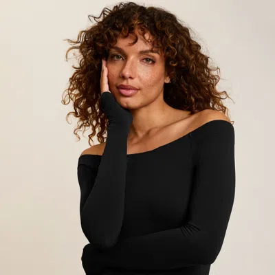 Commando Ballet Off-shoulder Bodysuit With Thumbholes In Black