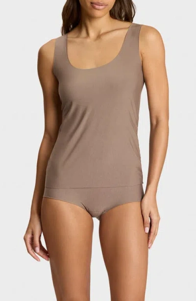Commando Butter Tank In Brown