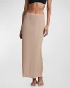 Commando Classic Strapless Maxi Slip In Beige