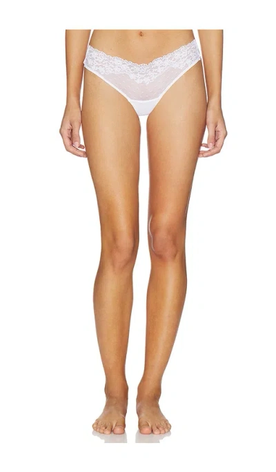 Commando Double Take Lace Thong In White