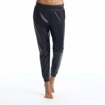 Commando Faux Leather Crop Flare Leggings In Black