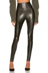 COMMANDO FAUX LEATHER ANIMAL LEGGING IN MOSS SNAKE