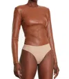 COMMANDO FAUX LEATHER LONGSLEEVE CREW BODYSUIT IN COCOA