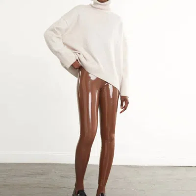 Commando Faux Patent Leather Legging In Cinnamon In White