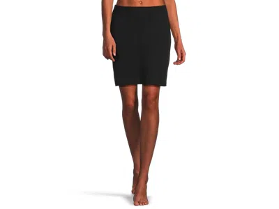 Commando Half Slip In Black