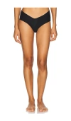 Commando Invisible Rib Girl Short In Black