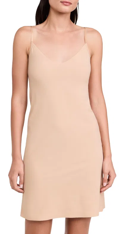 COMMANDO TAILORED SLIP BEIGE