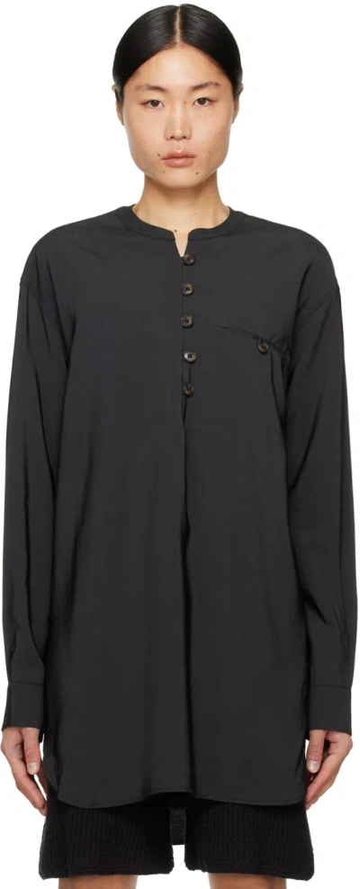 Commas Black Artist Shirt