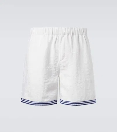 Commas Embroidered Shorts