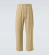 Commas Gerade Hose Resort In Neutral