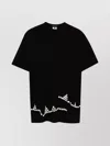 Comme Des Garçons Buttoned Crew Neck T-shirt With Graphic Detail In Black