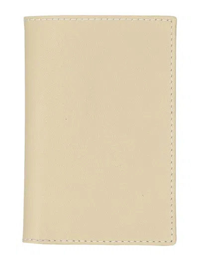 Comme Des Garçons Classic Bifold Wallet In Off White