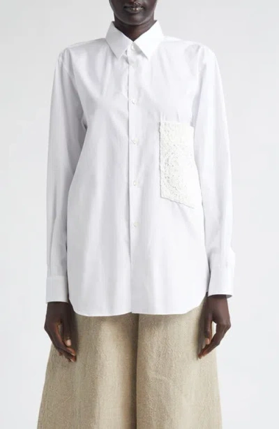 Comme Des Garçons Cotton Broadcloth Button-up Shirt With Chemical Lace Pocket In White