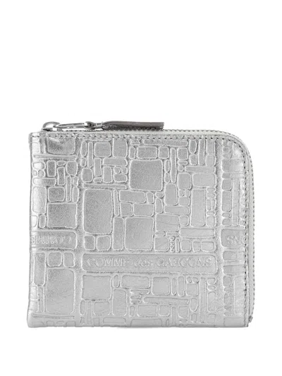 Comme Des Garçons Embossed Leather Card Holder In Silver