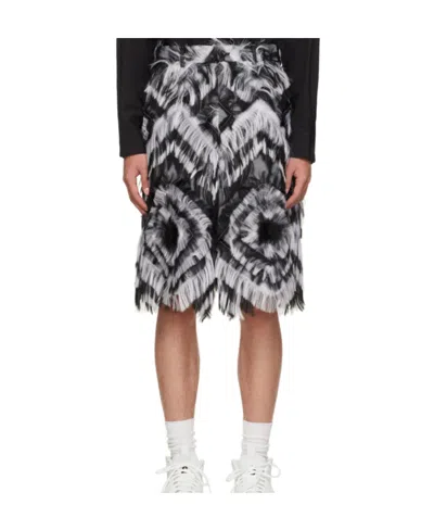 Comme Des Garçons Fringed Shorts In Multicolor