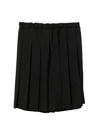 Comme Des Garcons Girl Pleated Shorts In Black