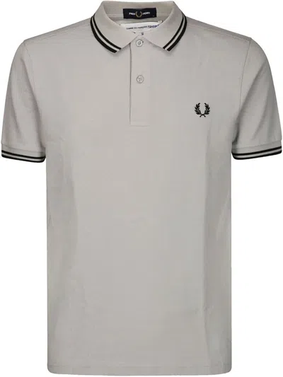 Comme Des Garçons Classic Polo Shirt With Graphic Text In Gray