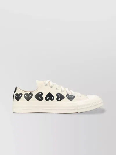 Comme Des Garçons Heart Print Low Top Sneakers In Metallic
