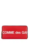 Comme Des Garçons Wallet Logo Printed Zipped Wallet In Red