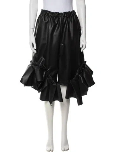 Pre-owned Comme Des Garçons Knee-length Shorts In Black