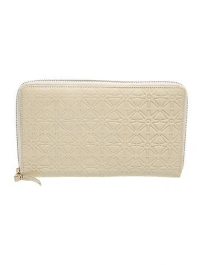 Pre-owned Comme Des Garçons Leather Debossed Wallet In Neutrals