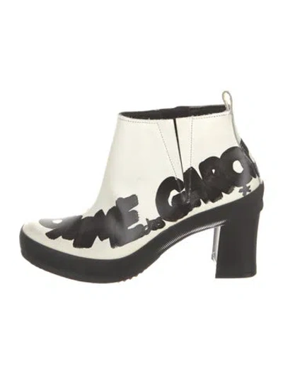 Pre-owned Comme Des Garçons Leather Printed Boots In White