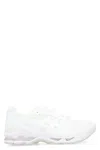Comme Des Garçons Low-top Sneakers With Textured Overlays And Cushioned Sole In White