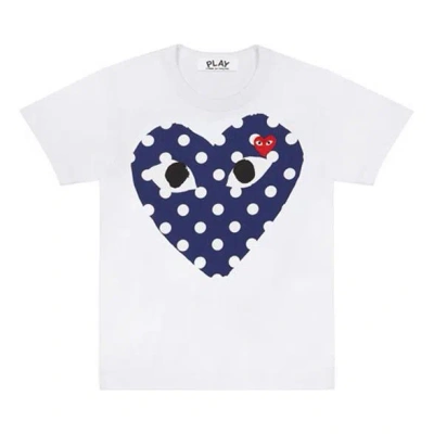 COMME DES GARÇONS PLAY COMME DES GARCONS PLAY BLUE POLKA DOTS LOVE SHORT SLEEVE WHITE